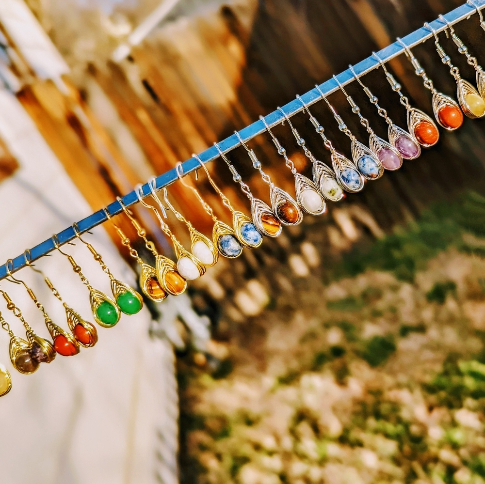 Silver & Gold plated tear drop wrapped earrings. Made with genuine gemstones 💎